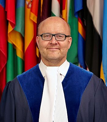 Judge Tomas Heidar